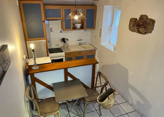 Charmante Maison De Pecheur 50 M De La Et Du Port ברפלר